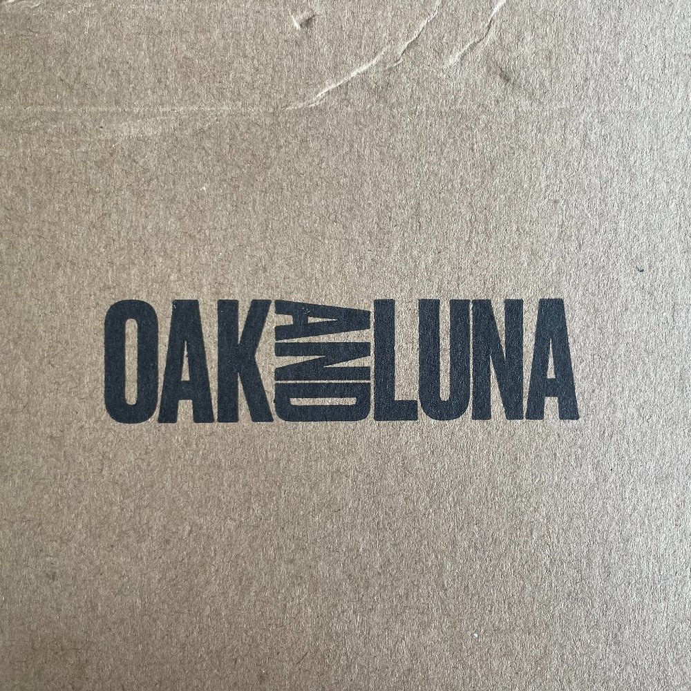 Oak & Luna INEZ INITIAL (R S M) NECKLACE - GOLD PLATED